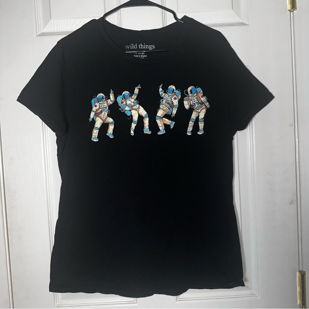 Black Astronaut Graphic Tee